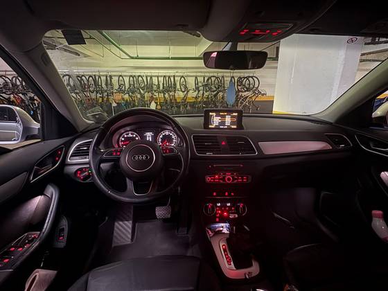 AUDI Q3 1.4 TFSI AMBIENTE GASOLINA 4P S TRONIC AUDI Q3 1.4 TFSI AMBIENTE GASOLINA 4P S TRONIC